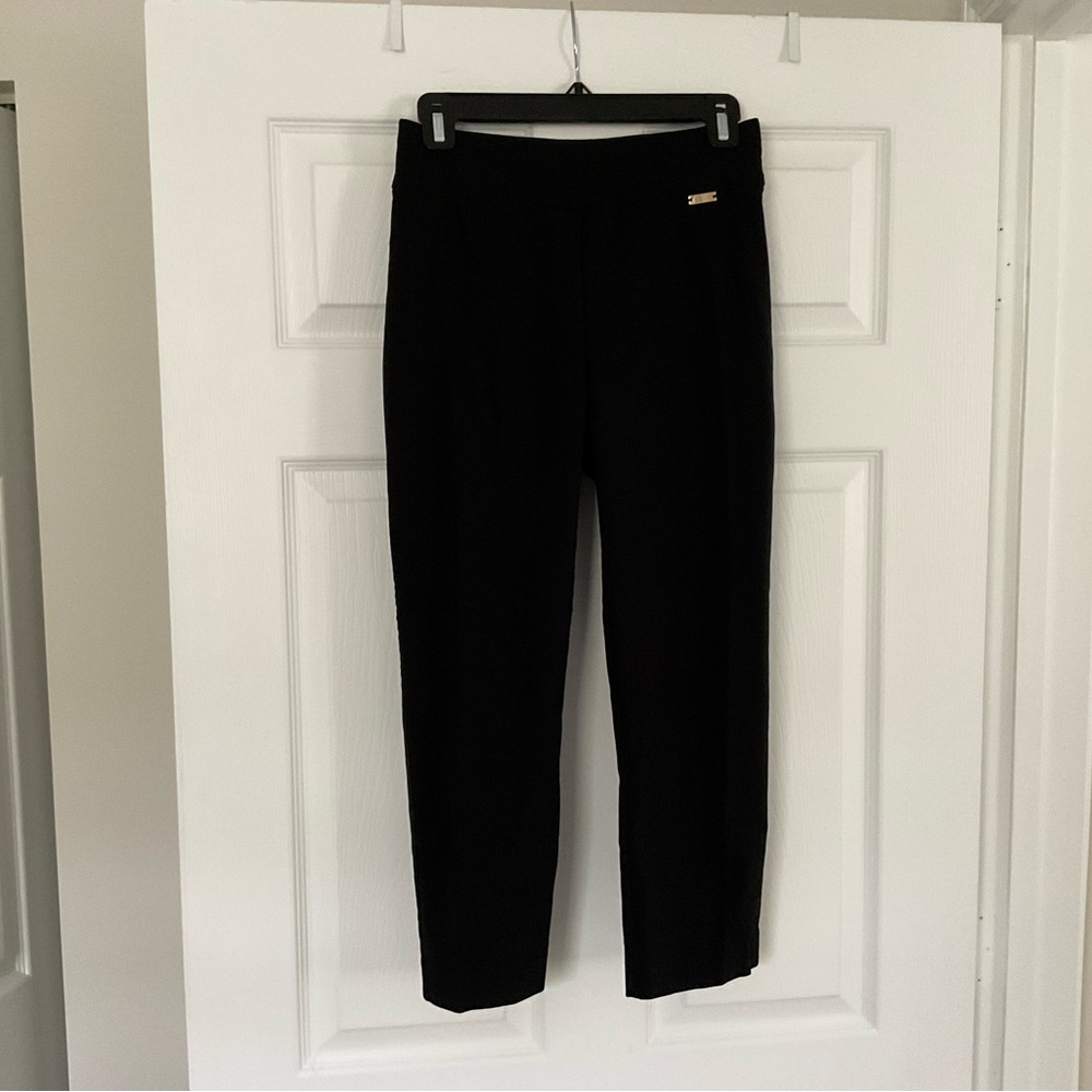 Black INC Capris